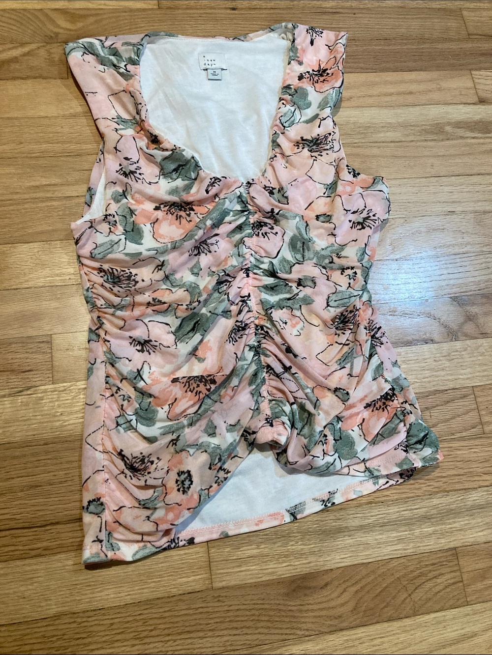 Target Pink Floral Sleeveless Ruched Women's Top